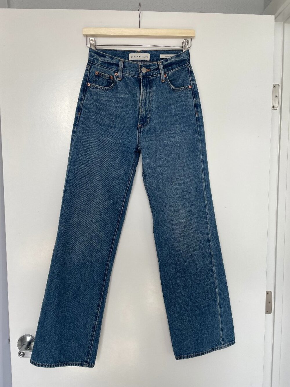 Aritzia (Denim Forum) The Farrah Hi-Rise Wide jeans — Size 24